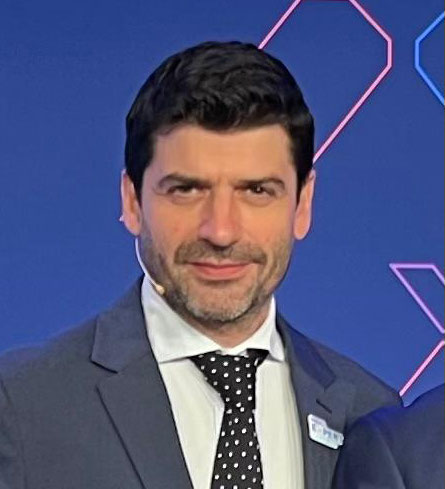 Dr. Carlos Cordero García
